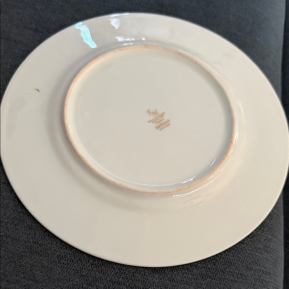 Egyptian Queen Decorative Plate - Picture 7 of 7